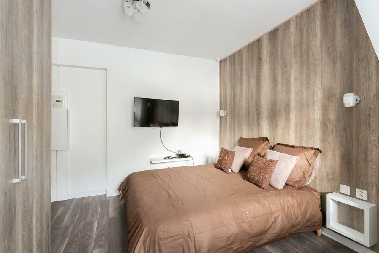 Appartement Studio Neuf Proche Tour Eiffel Parijs